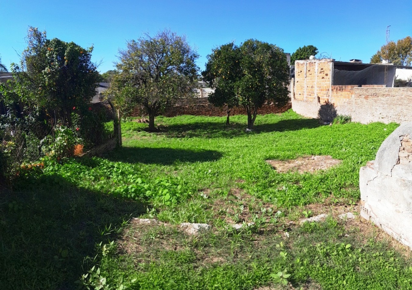 PROPIEDAD A RECICLAR CON TERRENO AMPLIO CALLE SAN MARTIN 169